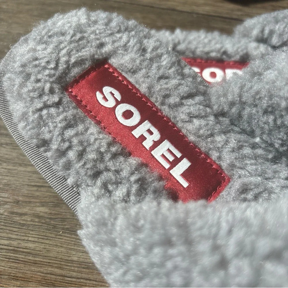 Sorel Slippers NIB - Picture 8 of 14